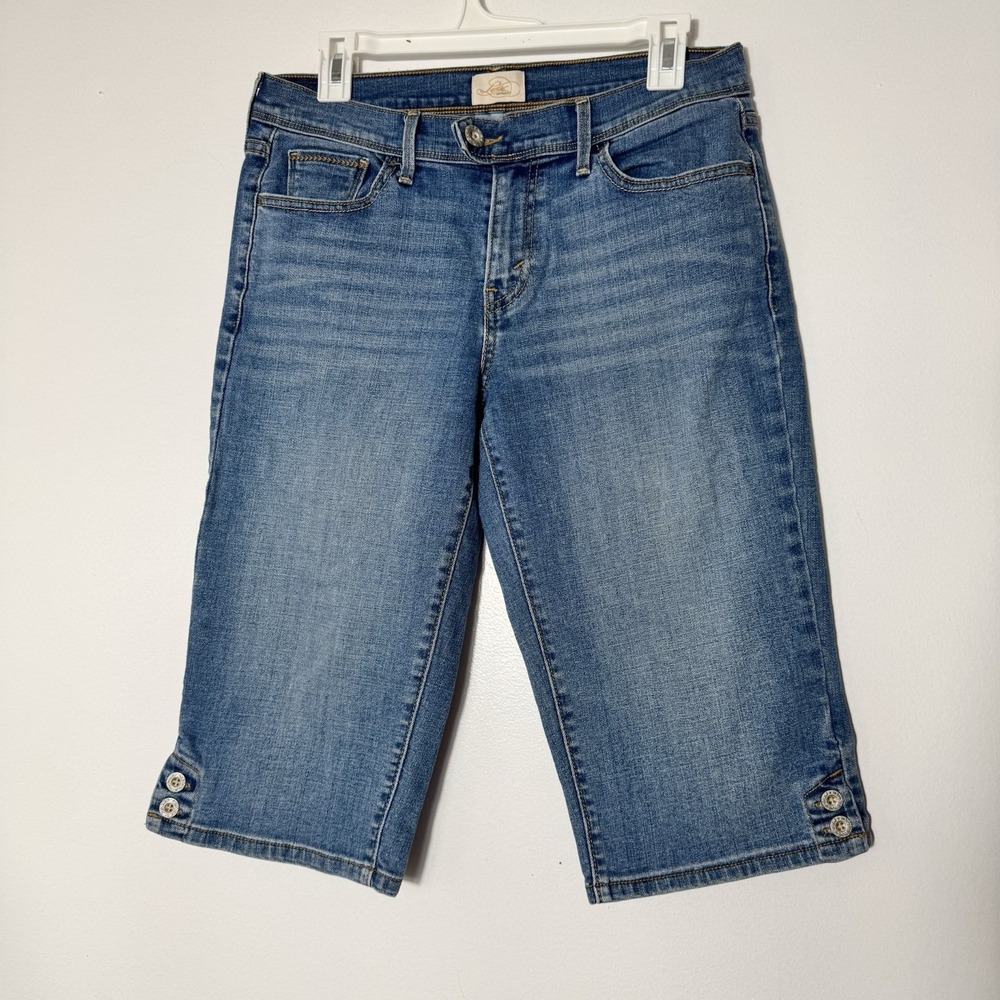 Levi's San Francisco 515 Capri Skimmers Sz 6 Embroidery Medium Wash Button Hems